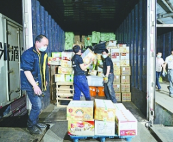 機(jī)場貨物運(yùn)輸三兄弟：液壓搬運(yùn)車、叉車、堆垛車