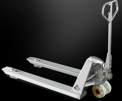 手動(dòng)叉車該如何操作